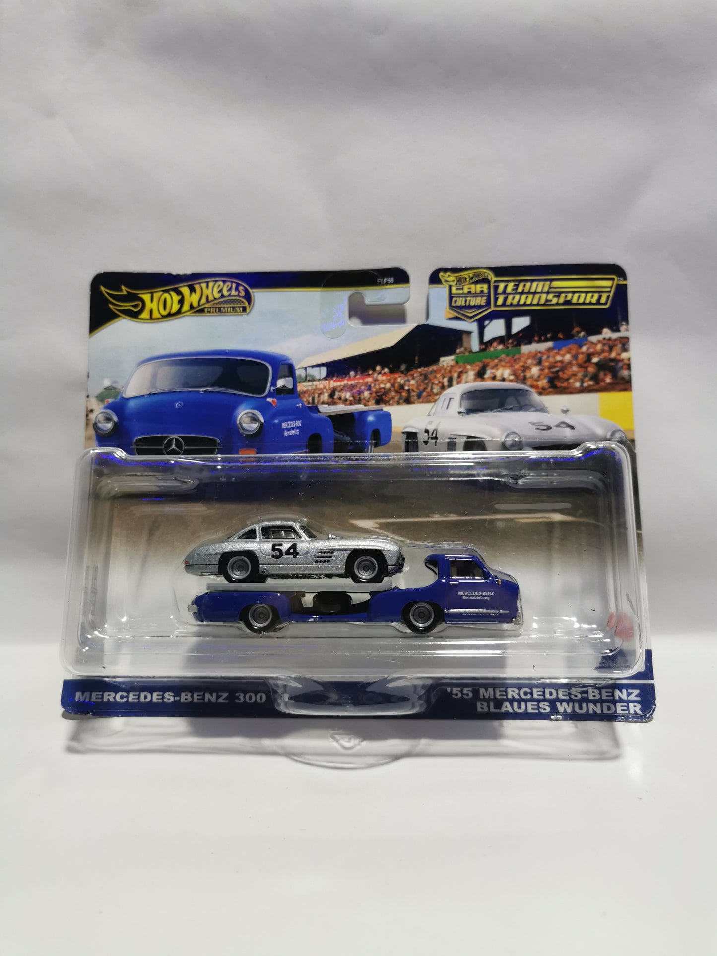 Hot wheels Team transport premium Mercedes