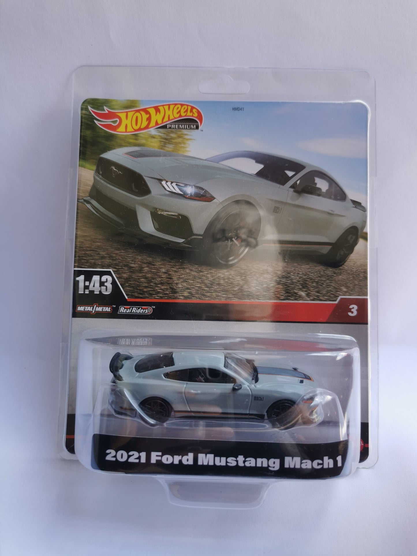 Hot wheels premium ford mustang match-1 1:43