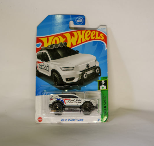 Volvo XC40 recharge
